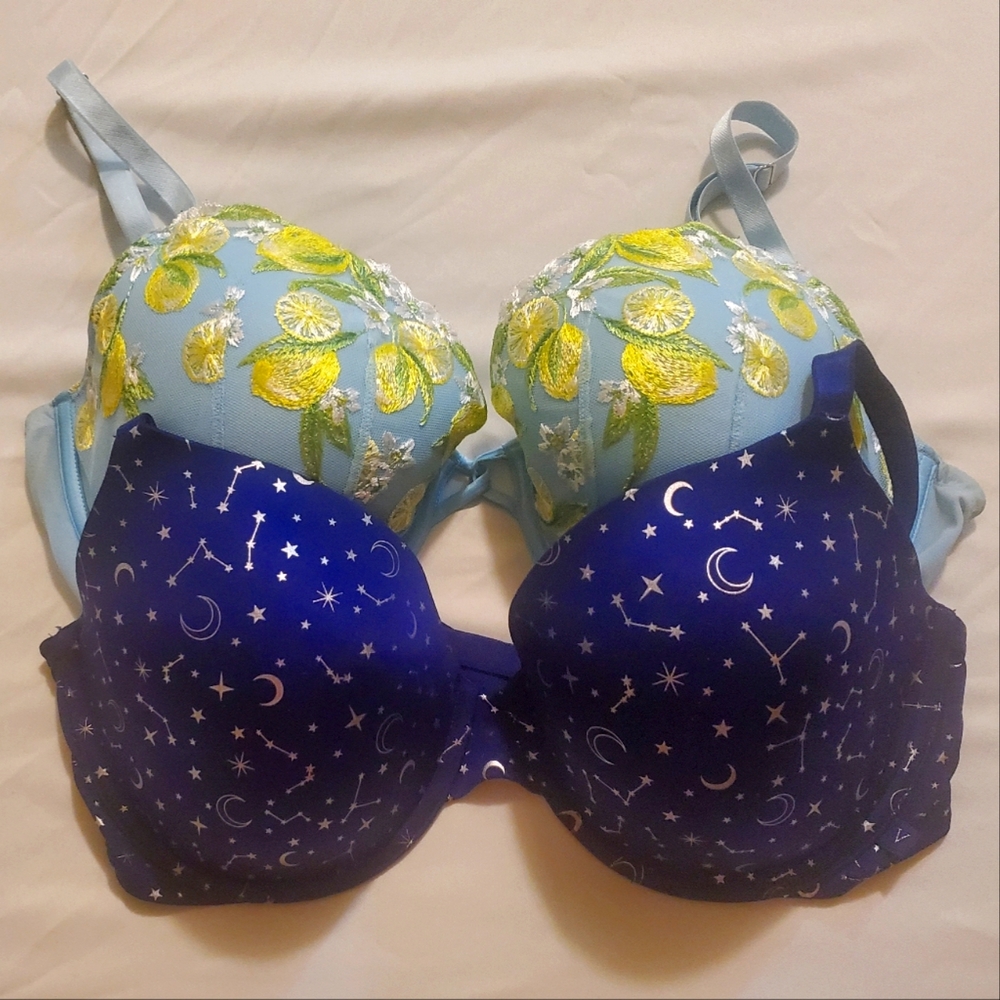 Lot of Two Victoria's Secret Bras
